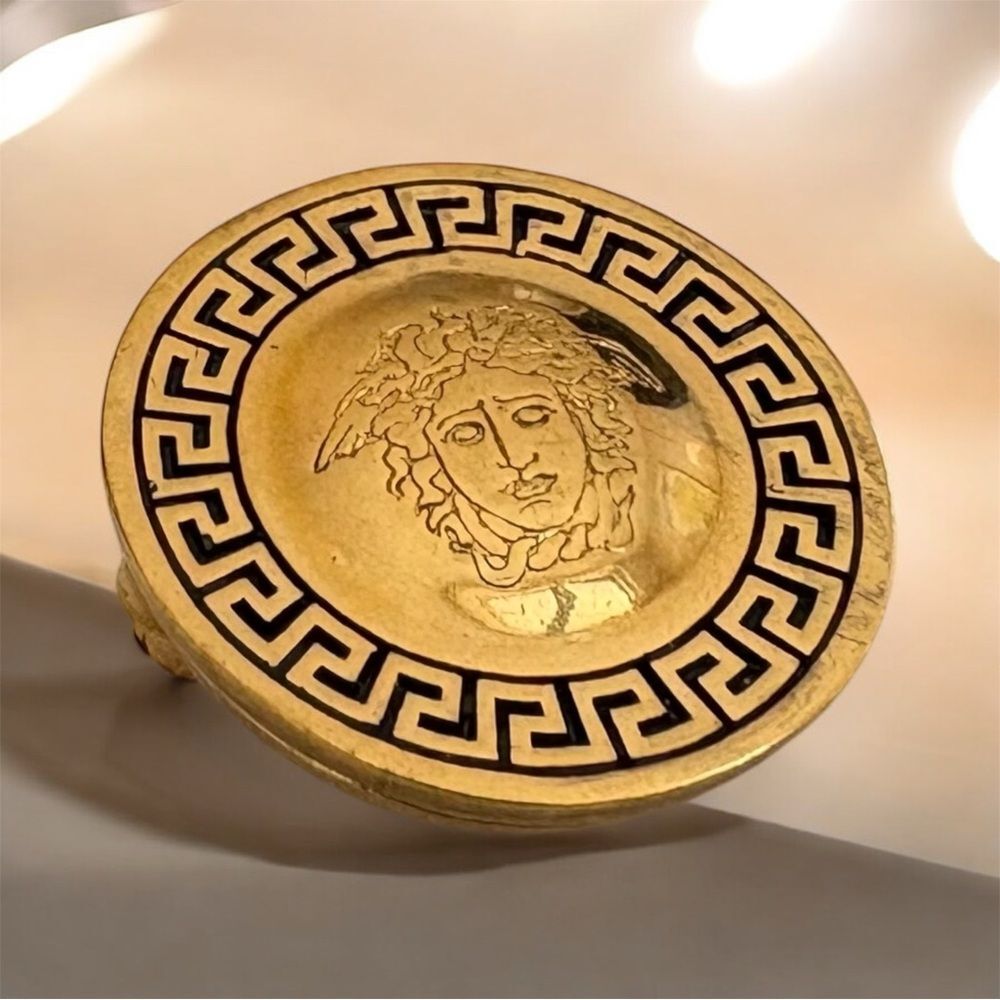 Vintage Versace Gold Medusa Pin Brooch Iconic Logo Made in Italy - Picture 3 of 7